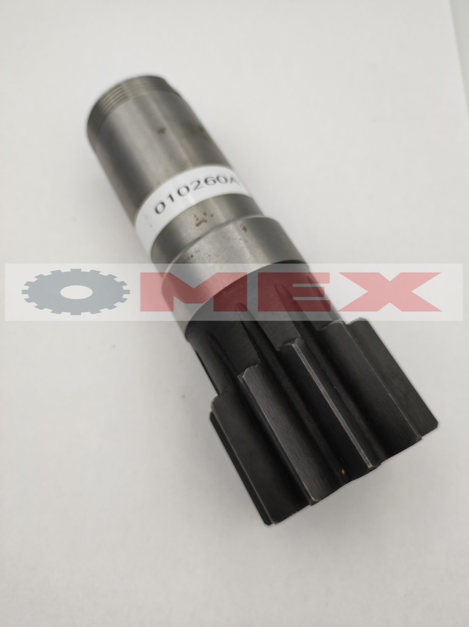 010260A Wałek silnika obrotu Yanmar B15, B15-3, SV15, SV17