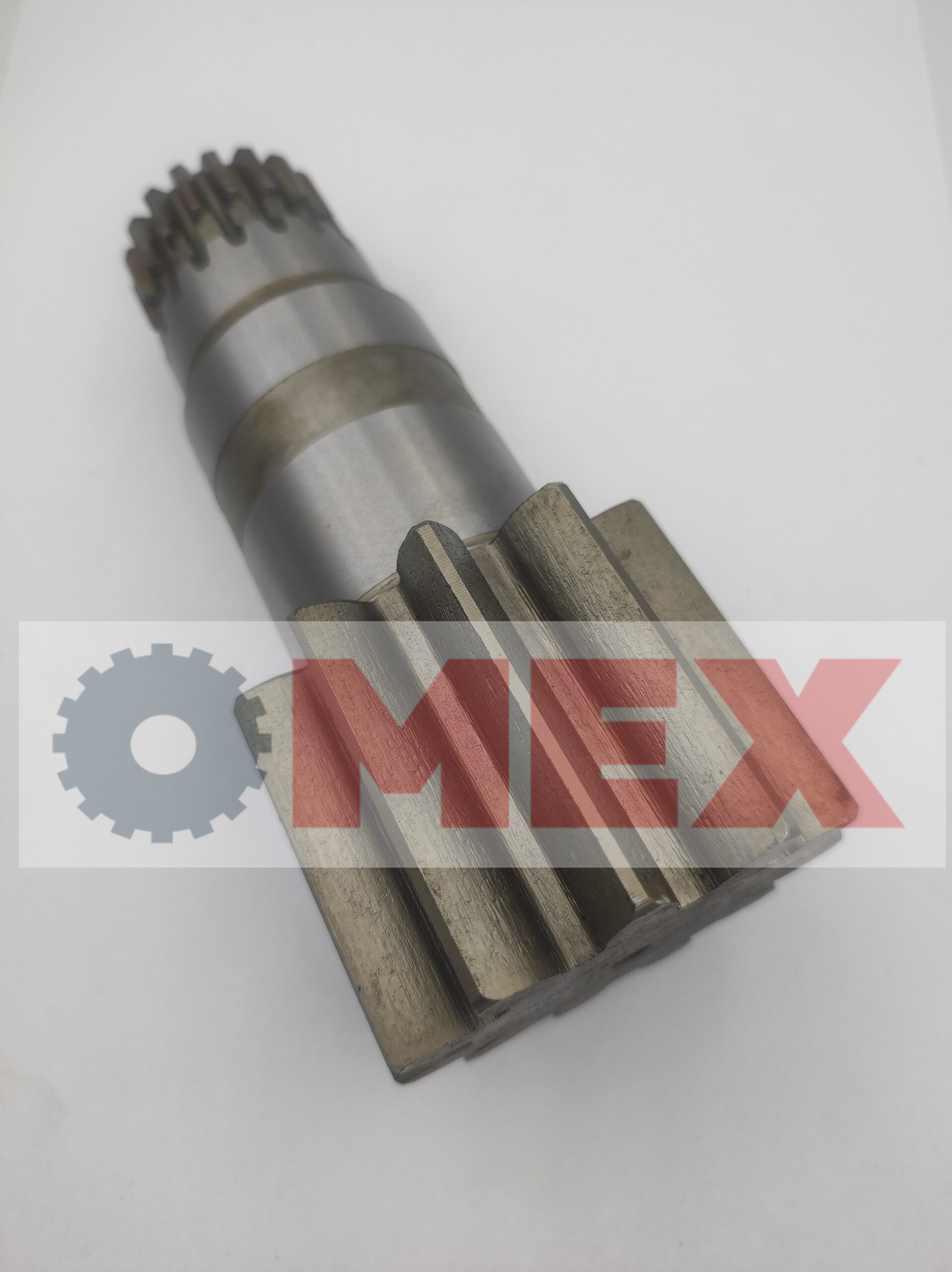 010770A Wałek silnika obrotu Hitachi ZX27U