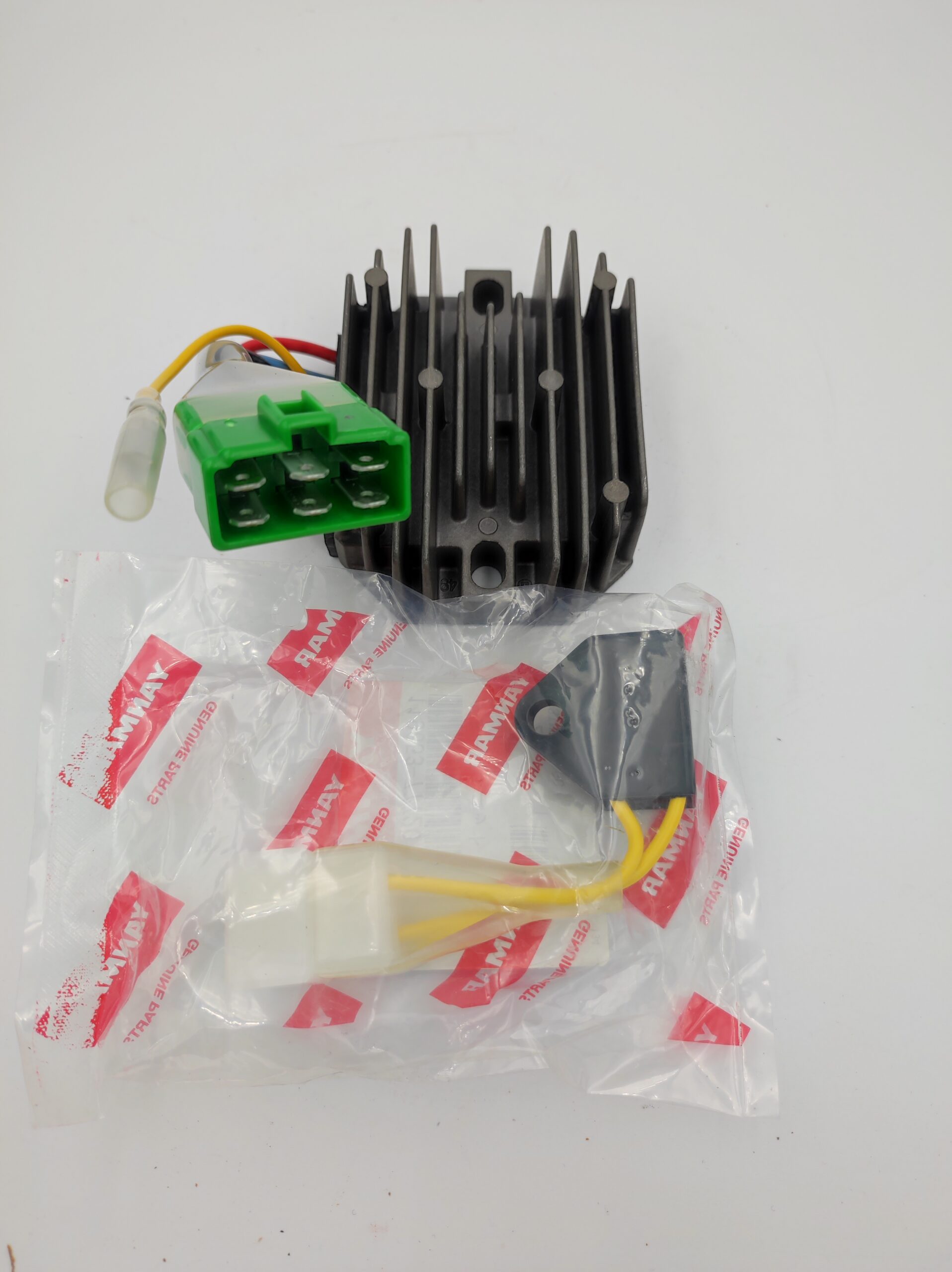 119640-77711 Regulator napięcia Wacker Neuson 1703